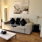 センセーション オーセンティック グラシア アパート バルセロナ